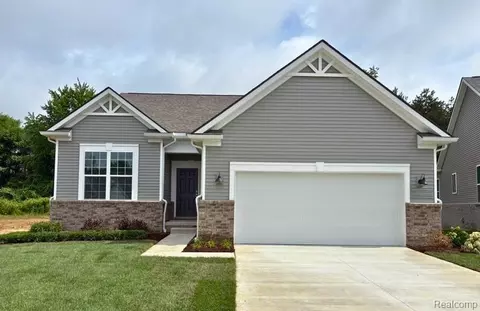 3068 Sheffield Cir, Independence, MI 48346