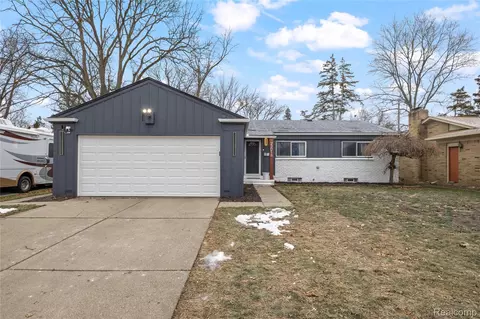23016 Pembroke Ave, Detroit, MI 48219