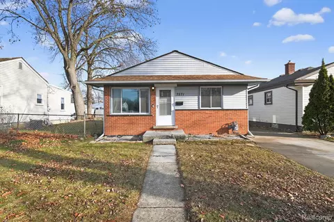 7571 William St, Taylor, MI 48180