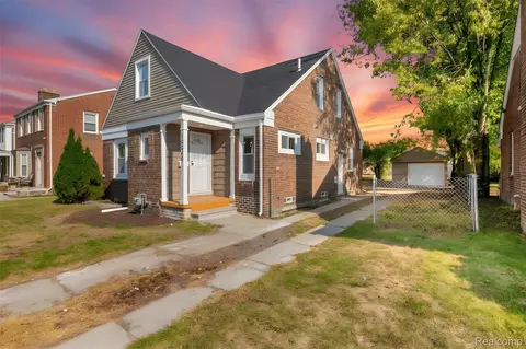 16546 Sussex St, Detroit, MI 48235
