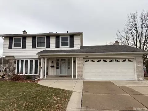 14749 Williamsburg Dr, Riverview, MI 48193