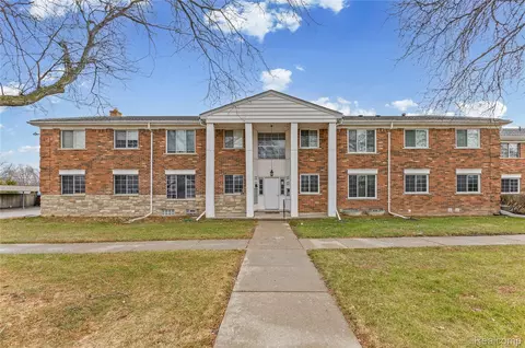 22592 Masonic, Saint Clair Shores, MI 48082