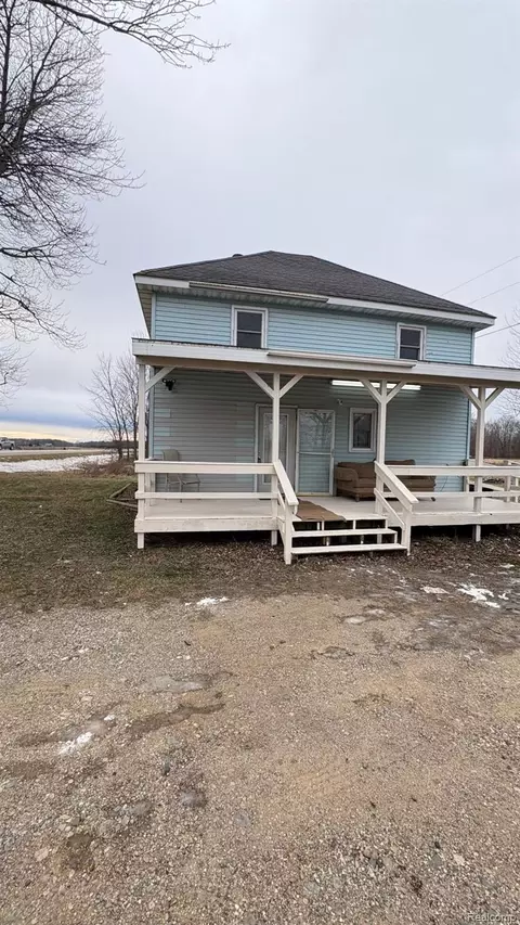 11763 E Cleveland Rd, Elba, MI 48807