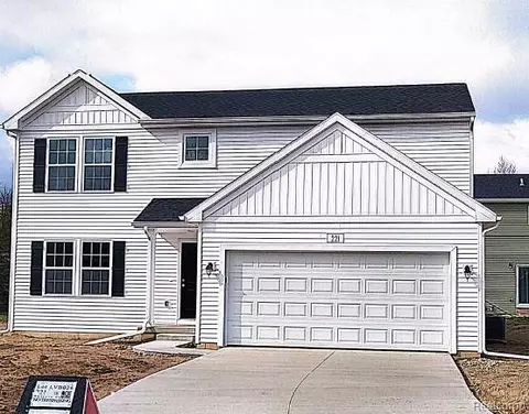 221 Ontario Ct, Brooklyn, MI 49230