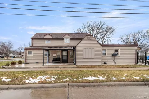 4221 Campbell St, Dearborn Heights, MI 48125