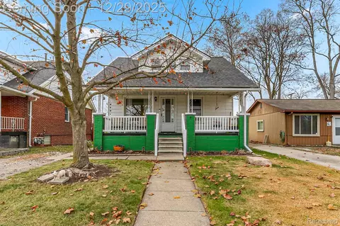 27110 Wager St, Flat Rock, MI 48134