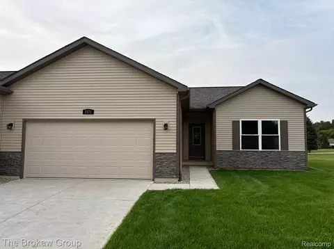 3371 Meadowridge Ct, Richfield, MI 48423