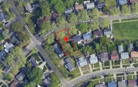 2013 Canniff St, Flint, MI 48504