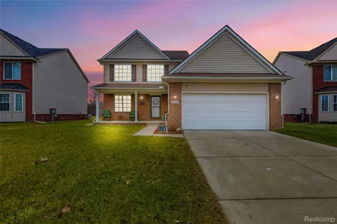 33555 Sand Piper Dr, Romulus, MI 48174