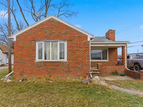 11581 Metter Ave, Warren, MI 48089