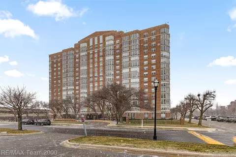 250 E Harbortown Dr #702, Detroit, MI 48207