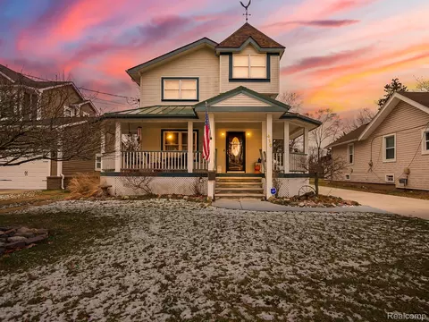 416 Detroit Ave, Royal Oak, MI 48073