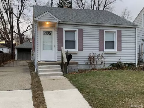 22059 Firwood Ave, Eastpointe, MI 48021
