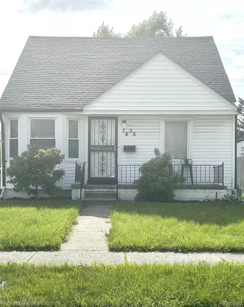 7635 Ashton Ave, Detroit, MI 48228