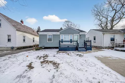 20558 Seminole, Redford, MI 48240