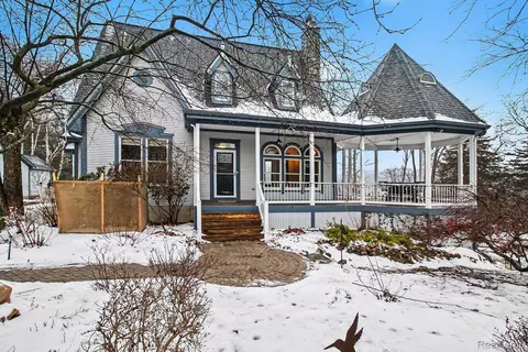 9955 Wiggins Rd, Deerfield, MI 48855