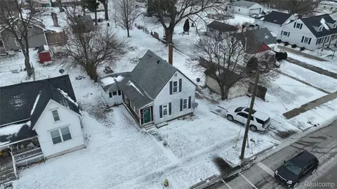 403 E King St E, Owosso, MI 48867