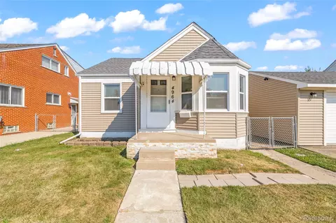 4964 Kenilworth St, Dearborn, MI 48126