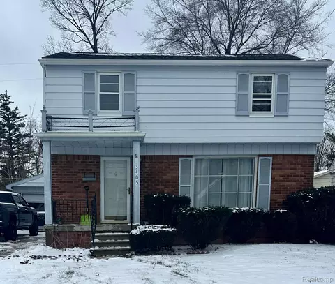 3405 Sherwood Dr, Flint, MI 48503