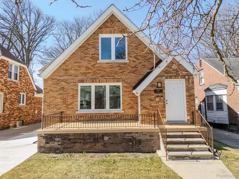 5291 Devonshire Rd, Detroit, MI 48224