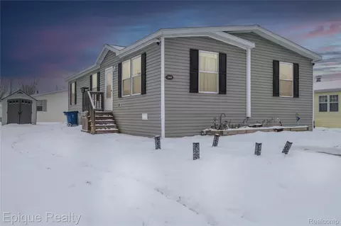 2068 Cedar Cir, Clio, MI 48420