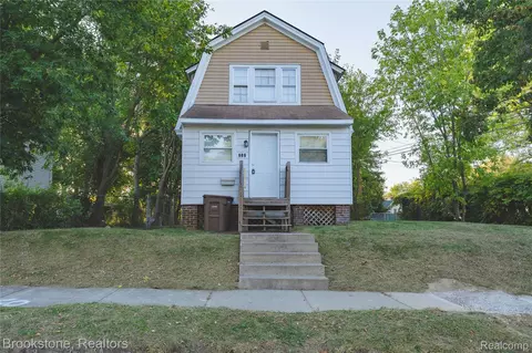 217 Edison St, Pontiac, MI 48342