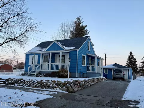 23846 Hill Ave, Warren, MI 48091