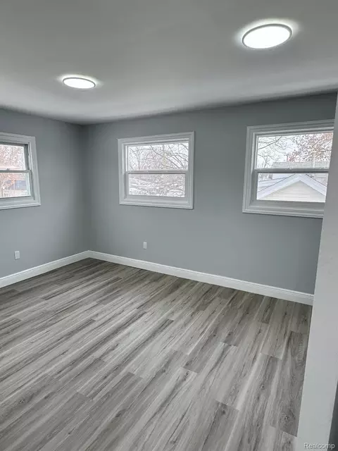 Bedroom - 7236 Studebaker Ave, Warren, MI 48091 photo 1 of 2