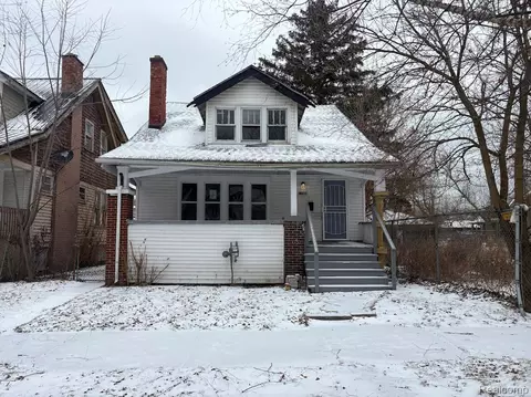 204 Philip St, Detroit, MI 48215