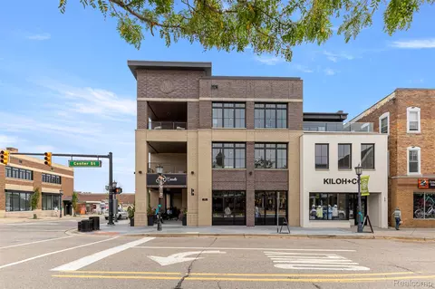 156 N N Ctr UNIT 302, Northville, MI 48167