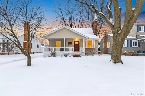 11697 Brownell Ave, Plymouth, MI 48170
