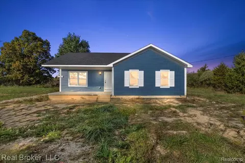 6640 Lemon Rd, Bancroft, MI 48414