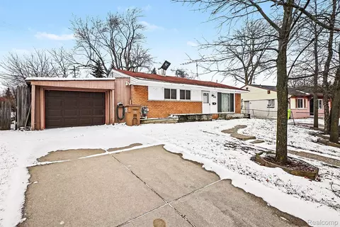 672 Linda Vista Dr, Pontiac, MI 48342