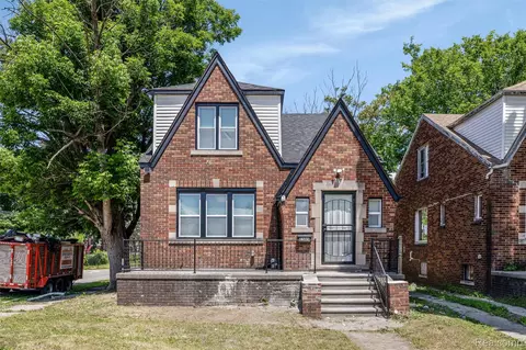7505 E Robinwood St, Detroit, MI 48234