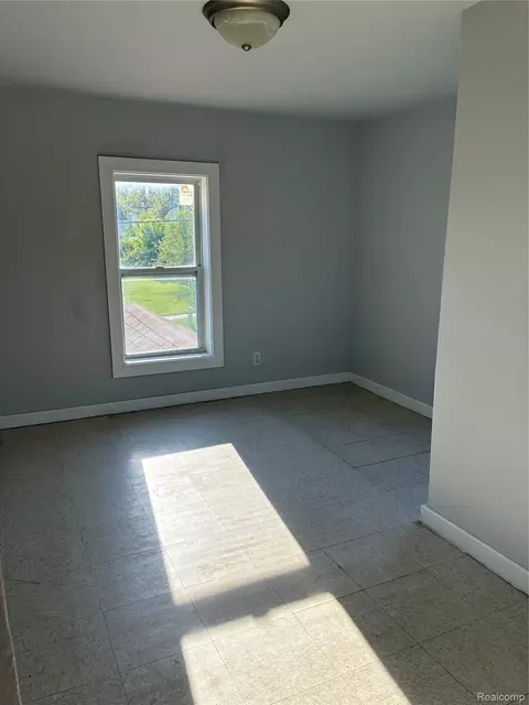 Bedroom - 1214 Root St, Flint, MI 48503 photo 2 of 12