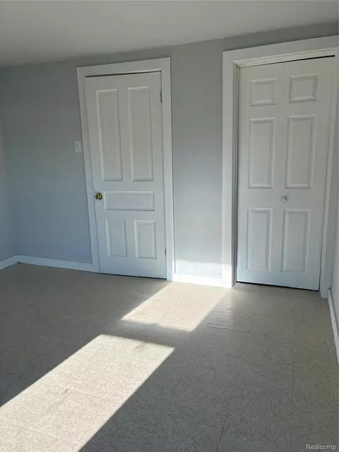 Bedroom - 1214 Root St, Flint, MI 48503 photo 11 of 12