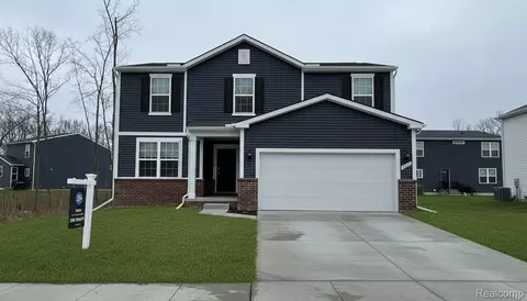 9171 Dogwood Ln, Dexter, MI 48130