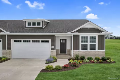 351 Mcdowell Dr, Marion, MI 48843