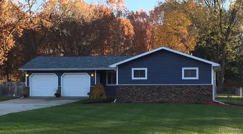 12431 W Townline Rd, Saint Charles, MI 48655