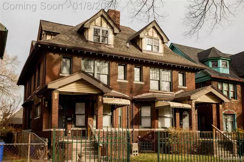 376 W Grand Blvd, Detroit, MI 48216