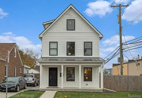 112 N Alexander Ave, Royal Oak, MI 48067