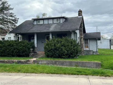 1103 N Mill St, Plymouth, MI 48170