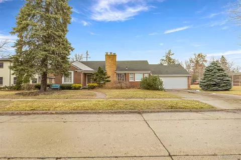 22028 Watsonia St, Dearborn, MI 48128