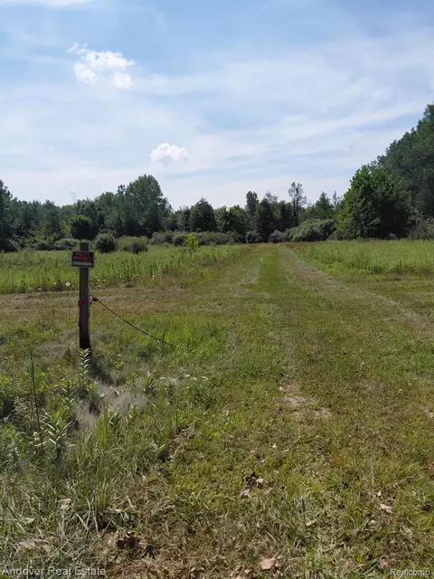 00 Allison Rd # C, London, MI 48160