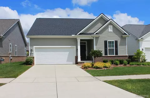 3761 Park Creek Ln, Canton, MI 48188