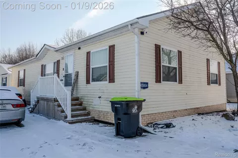 45954 Bonaventure Dr, Macomb, MI 48044