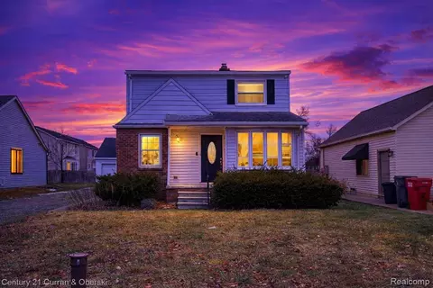 23443 Donaldson St, Clinton Township, MI 48035