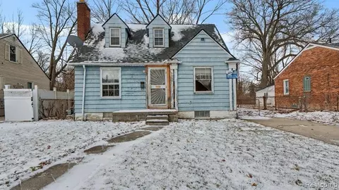 5985 Woodhall St, Detroit, MI 48224
