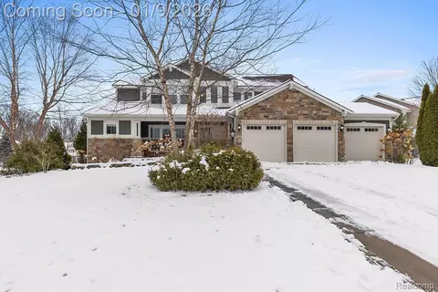 3580 Westhampton Ct NE, Grand Rapids, MI 49546