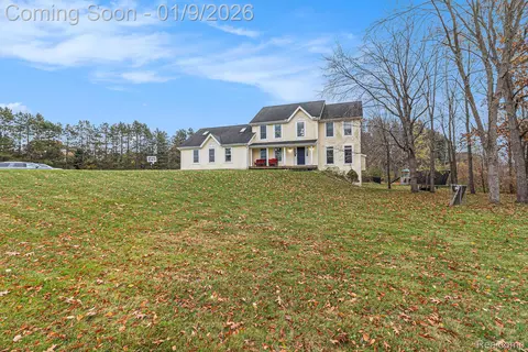 2056 Fisher Ct, Oceola, MI 48855